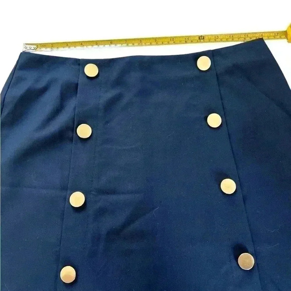 ✨✨Host Pick✨✨Loft Outlet New With Tags Sailor Style Skirt with Gold Buttons - Picture 4 of 6